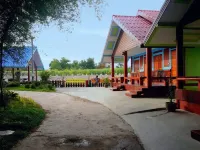 42 Somwang Resort Hotels near Wat Kao Ton Makha