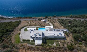 600m² Homm Luxury Villa Sea Side Evia 16Ppl