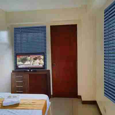 Bakasyunan Inn Laoag Rooms