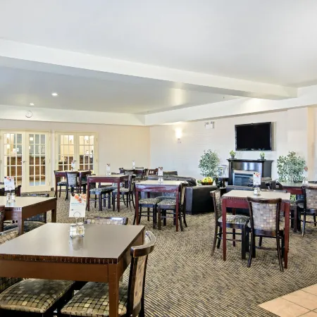 Ramada by Wyndham Prince Albert