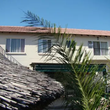 Louhallas Accommodation