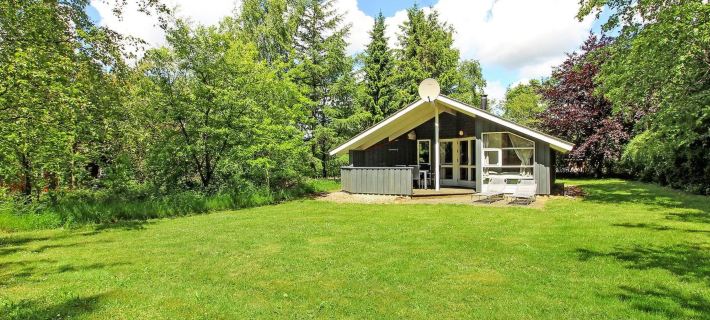 "Frederikke" - 28km from the Sea Hotels in Arrild