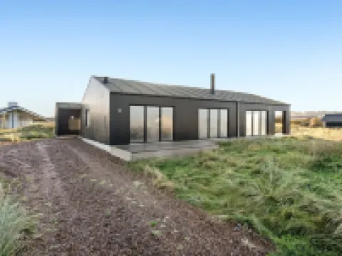 "Fannie" - 250m from the Sea