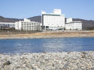 ぎふ長良川温泉 岐阜グランドホテル