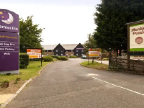 Premier Inn Farnborough West (Southwood) Hotels in Farnborough