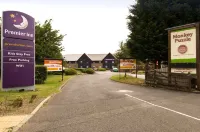 Premier Inn Farnborough West (Southwood)