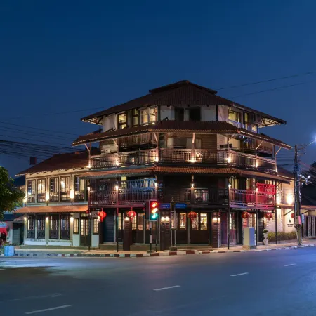 Velawarin Hotel