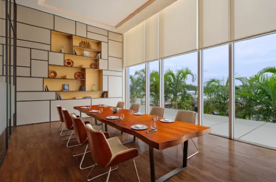 Batam Marriott Hotel Harbour Bay Business Facilities Photos