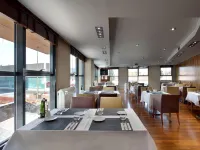 Exe Plaza Hotels near Ventilla