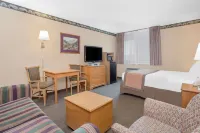Ramada by Wyndham Waupaca Hotels in Lanark