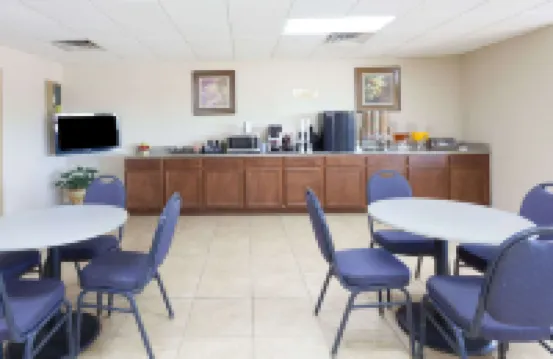 Knights Inn Murfreesboro