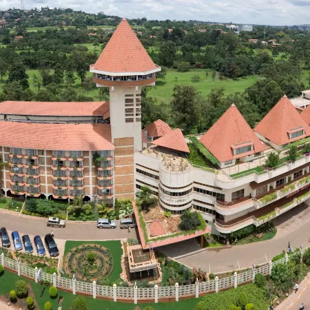 Golf Course Hotel