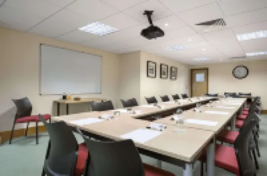 Days Inn by Wyndham Donington A50