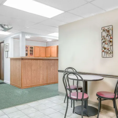Super 8 by Wyndham Tomah Wisconsin