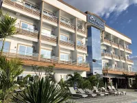 EM Royalle Hotel & Beach Resort Hotel di San Juan