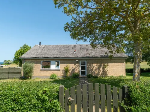 "Ambrosius" - 75m from the Sea Hotels in Tranekær