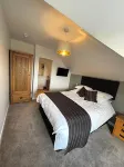 Queenswood Hotel