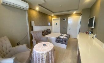 Beyaz Saray Otel - Housity