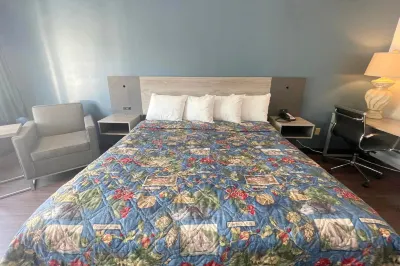 Travelodge by Wyndham Pigeon Forge Dollywood Lane Các khách sạn gần Titanic Museum Attraction
