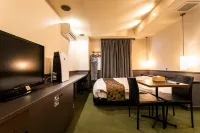 Hotel Double Funabashi - 2 stjerner