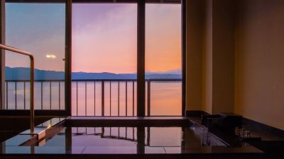 6階スイートクワッドルーム湖の眺め[クワッドルーム][禁煙][湖の眺め] 上諏訪温泉 しんゆの写真