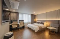 ดงเร ด็นบัสตํา โรงแรม