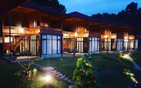 Cottage at Gunung Geulis Camp Area (Ggca) Hotels near Terminal Gunung Geulis