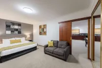 Best Western Plus Ambassador Orange Hotels near CHAPMANS Guitars and Music