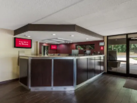 レッド ルーフ イン ヒッコリー ヒッコリーのホテル