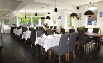 Anor Hotel & Conference Center Frankfurt Airport - Housity