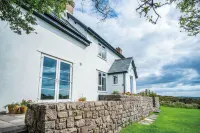 Windy Walls - 3 Bedroom Holiday Home - Rhossili Hotels near Rhossili Bay