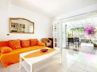 Casa Sarita - Well Maintained House in Chayofa with Pool Hotels in Chayofa