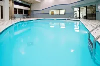 Delta Hotels Huntington Downtown - Pools