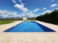 The Penthouse - 1 Bedroom Apartment - Ocean Breeze Hotels in Port Eynon