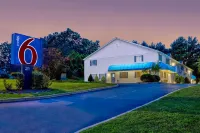 Motel 6 Bethel, CT - Danbury - Parkering