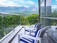 Takamiya Hotel Rurikura Resort - Bergblick