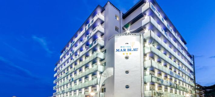 Hotel Mar Blau カレーリャのホテル