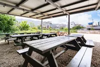 Samcheok Sea Star Pension (Yonghwa Beach)