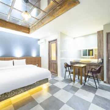 Daegu Bongdeok-Dong Ava (Ava)