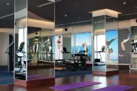 Sandal Suites by Lemon Tree Hotels - Gym