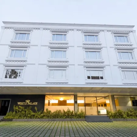 White Palace Hotel