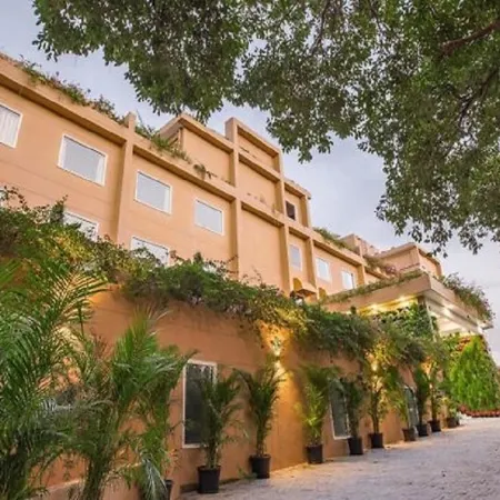 Hotel Lalita Grand Mathura- Vrindavan