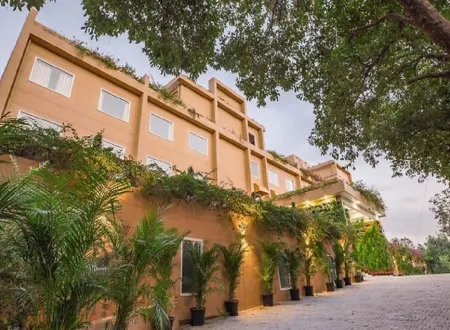 Hotel Lalita Grand Mathura- Vrindavan