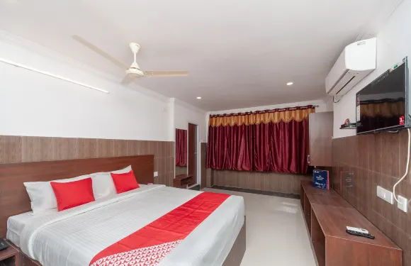 首都 O 27775 斯里尼瓦瑟住宅酒店