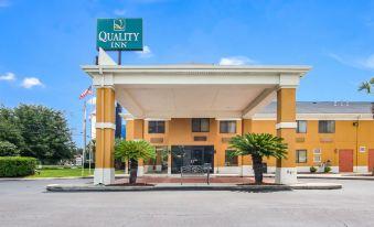 Quality Inn Near University of Mobile