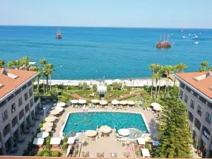 Fame Residence Kemer & Spa