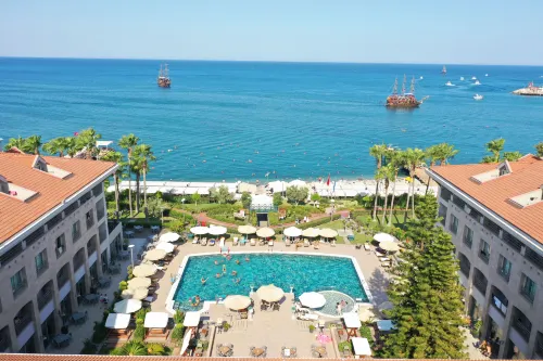 Fame Residence Kemer & Spa