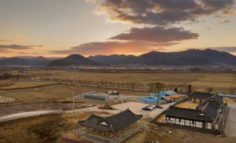 Gyeongju Wonhwaru