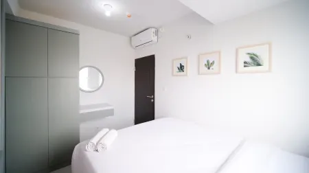 Compact and New 2Br Apartment at Suncity Residence by Travelio Отели в г. Sidoarjo