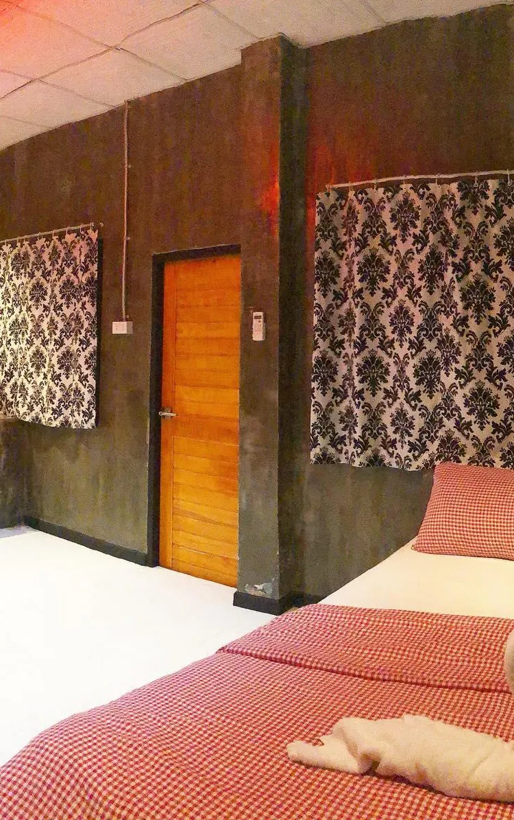 ห้องดีลักซ์ สำหรับสามท่าน